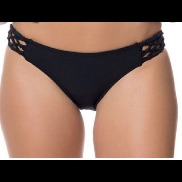 Jessica Simpson triangle feather print bikini. M-top/L-bottom. NWT - Picture 16 of 16